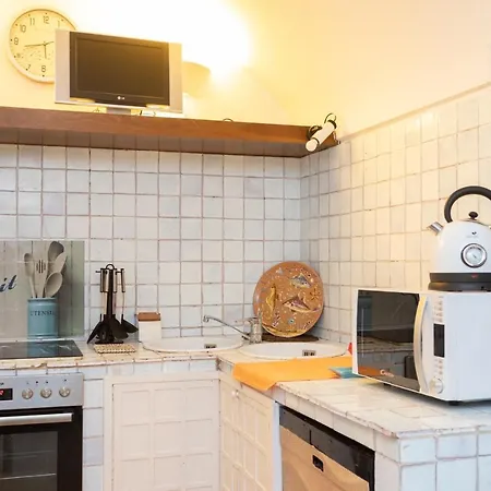 Le Finestrelle Apartment